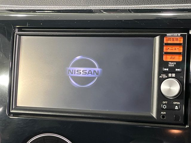 �y�����i�r�z�l�C�̏����i�r�𑕔����Ă���܂��B�i�r�̎g���₷���͂������A�I�[�f�B�I�@�\���[��!�L�����v�◷�s�͂������A�ʋ΂┃�����ȂǕ��i�̃h���C�u���y�����Ȃ�͂���