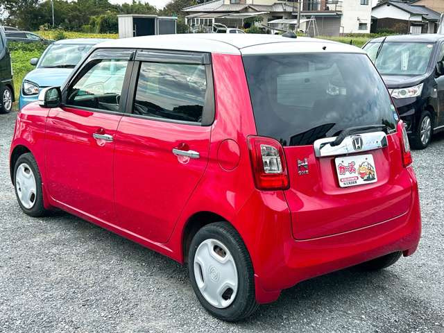 ���X�ł͌y�����Ԃ��畁�ʎԂ܂ŕ��L���I�[�����[�J�[�̎Ԏ�E�F�E�O���[�h��L�x�ɑ����Ă���܂��B