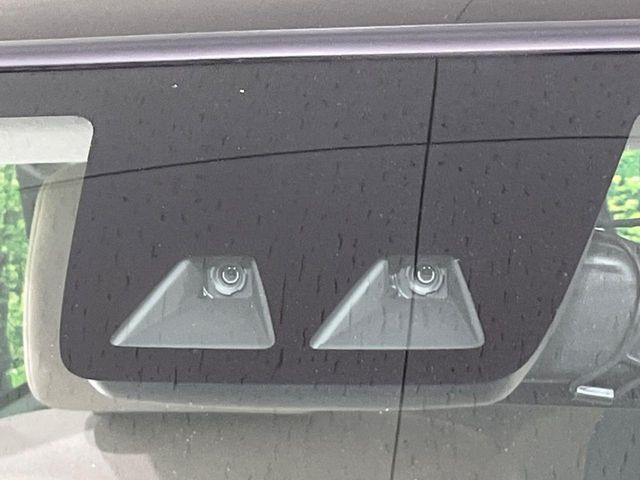 �y�X�}�[�g�A�V�X�g�z���s���ɑO���̎ԗ�����F�����A�Փ˂������Ȏ��͌x��ƃu���[�L�ŏՓˉ���Ɣ�Q�y�����A�V�X�g�B�����S�Ƀh���C�u�����y���݂��������܂��B