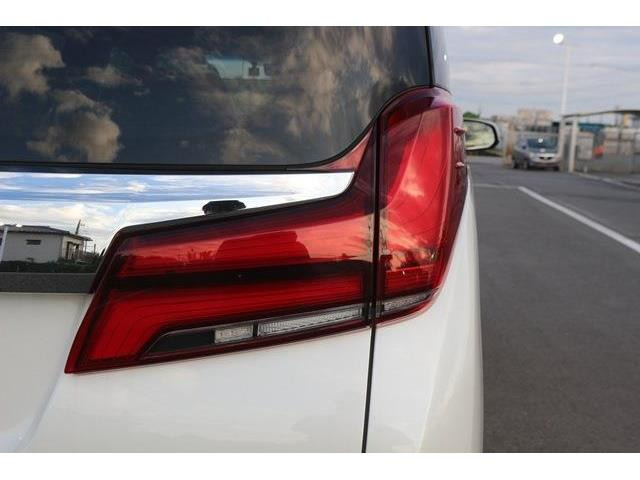 販売はご来店いただけるお客様限定です。同業者様への販売はお断りさせていただきます。車検無し車両の場合は、車検を取得したお支払い総額で表示しております。