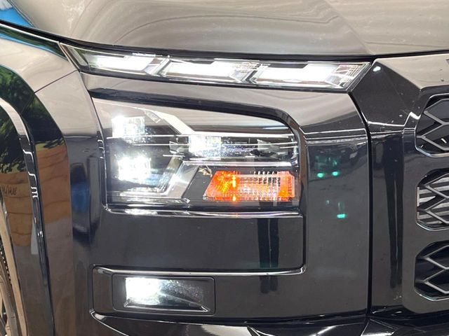 �yLED�w�b�h���C�g�z���V����ԑ��s�����ǍD�Ȏ��E���m�ۂ����S���ĉ^�]�ł��鍂�P�xLED�w�b�h���C�g�𑕔�!�_�����x�������A����d�͂��}�����Ă��܂��B