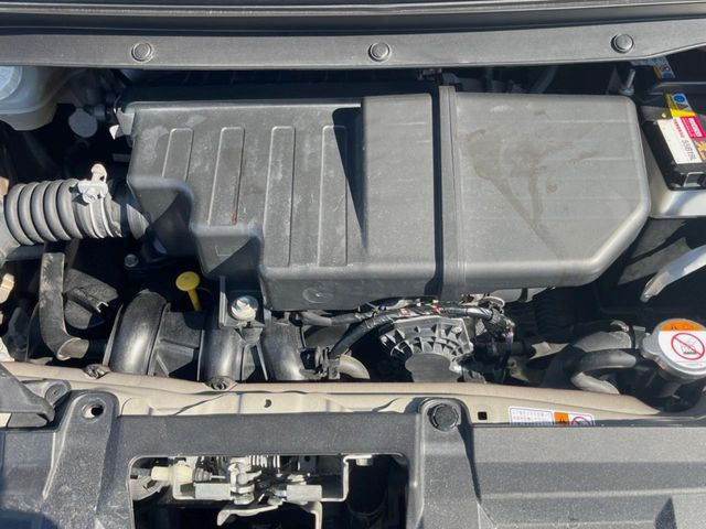 親切・丁寧な専門メカニックスタッフが応対!・車検・点検整備・事故等の修理などアフターサービスも安心。お車のカスタマイズもネクステージのサービススタッフまでご相談ください!