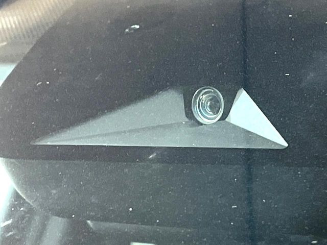 �y�O�He-Assist�z���s���ɑO���̎ԗ�����F�����A�Փ˂������Ȏ��͌x��ƃu���[�L�ŏՓˉ���Ɣ�Q�y�����A�V�X�g�B�����S�Ƀh���C�u�����y���݂��������܂��B