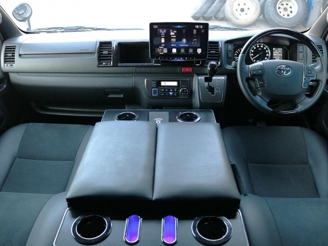 ハイエースバン2.7 スーパーGL ワイド ロング ダークプライムII ミドルルーフ 4WD