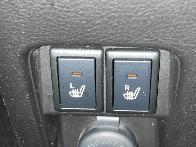 【シートヒーター】寒い日に重宝するシートヒーター!エアコンより早く温まってくれるので寒がりの人も安心ですね♪エアコンの温風は乾燥するから苦手、という方にもをおすすめです。