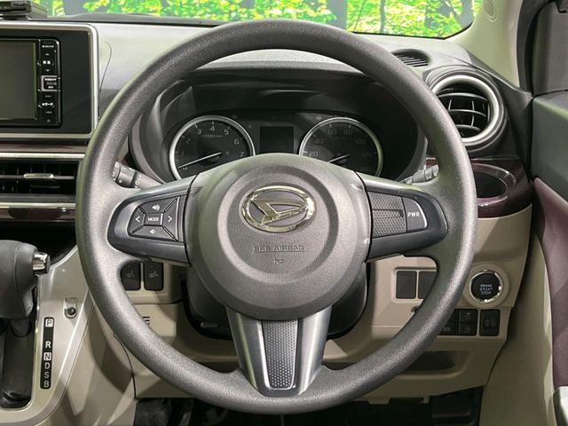 �y�X�e�A�����O�X�C�b�`�z�^�]���A�O������ڐ������炷���ƂȂ��A�I�[�f�B�I���̑��삪�\�ȕ֗��@�\!���S&���K�ȃh���C�u�����o���Ă���܂���