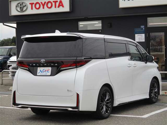 ヴェルファイアハイブリッド 2.5 Z プレミア E-Four 4WD