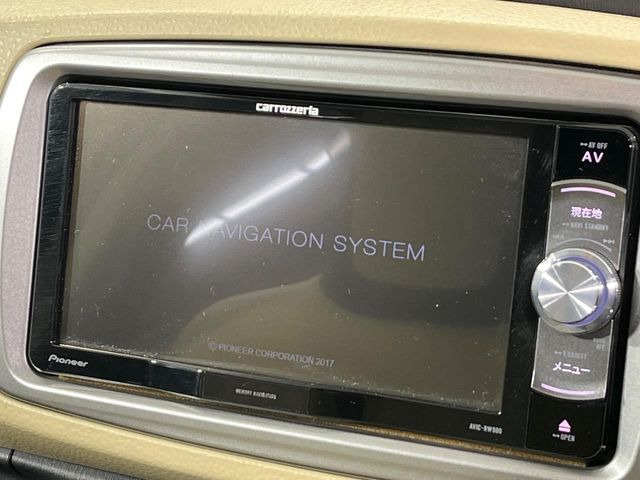 【ナビゲーション】目的地までしっかり案内してくれる使いやすいナビ。Bluetooth接続すればお持ちのスマホやMP3プレイヤーの音楽を再生可能!毎日の運転がさらに楽しくなります!!