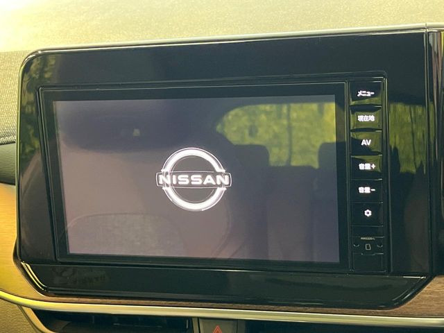 �y����9�C���`�i�r�z�l�C�̏����i�r�𑕔����Ă���܂��B�i�r�̎g���₷���͂������A�I�[�f�B�I�@�\���[��!�L�����v�◷�s�͂������A�ʋ΂┃�����ȂǕ��i�̃h���C�u���y�����Ȃ�͂���