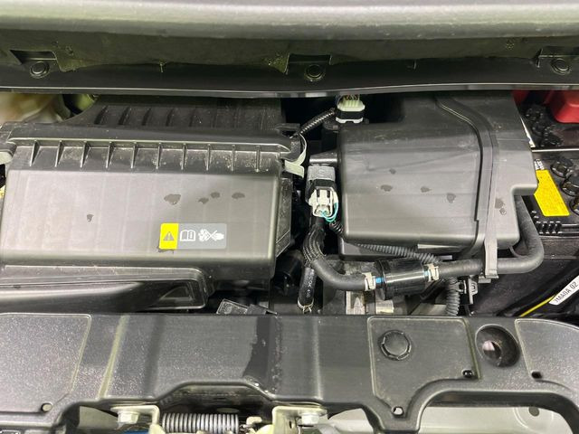 親切・丁寧な専門メカニックスタッフが応対!・車検・点検整備・事故等の修理などアフターサービスも安心。お車のカスタマイズもネクステージのサービススタッフまでご相談ください!