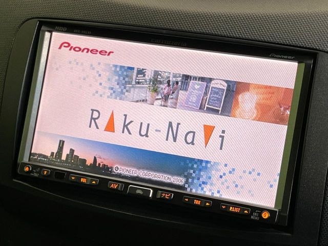 【ナビゲーション】使いやすいナビで目的地までしっかり案内してくれます。各種オーディオ再生機能も充実しており、お車の運転がさらに楽しくなります!!
