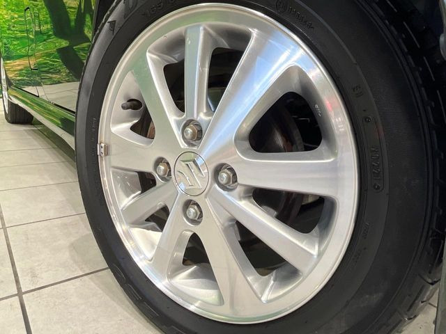 【純正14インチアルミホイール】外観にマッチした純正アルミホイールを装着しております。各種社外アルミホイールや、スタッドレスタイヤも取扱いしております。是非ご相談ください♪