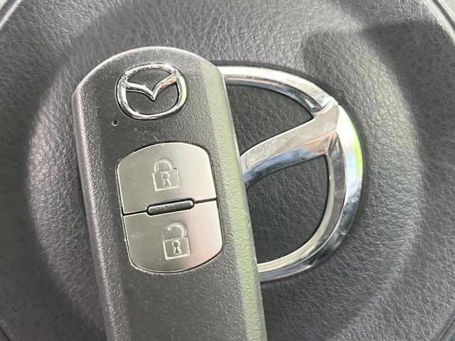 �y�A�h�o���X�g�L�[�z�J�o����|�P�b�g�ɓ��ꂽ�܂܂ł��h�A�̎{���E�������\�ȃX�}�[�g�L�[�𑕔��B�G���W���̃I���E�I�t�����J�M�����o���K�v����������Ƃ��Ă��֗��ł���