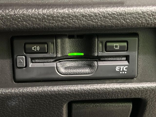 【ETC】高速道路の料金所をストレスなく通過!話題のスポットやサービスエリアに多い「スマートIC」利用時は必須のアイテムです。当店でセットアップを実施、ご納車当日からすぐにご利用いただけます!