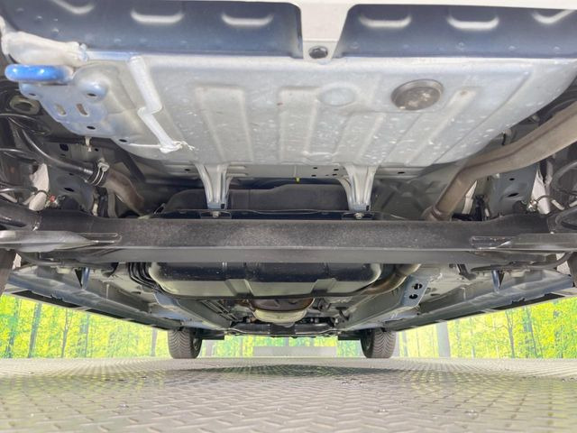 下回りがきれいなうちに、防錆加工の施工がオススメ。降雪地域はもちろん、沿岸部にお住いの方や、趣味でマリン・ウィンタースポーツをされる方に大変好評いただいております。