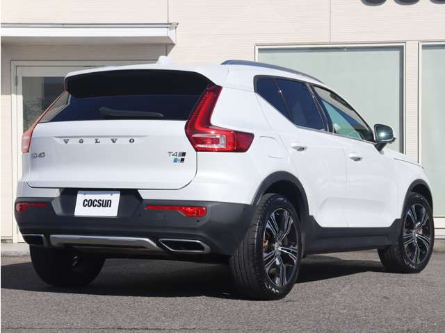 �G���W���I�C���̓t�����X��MOTUL(���`���[��)���g�p���Ă��܂��B�V���{���{�e���f���ɓK������قȂ�S�x�̃I�C�������p�ӂ��Ă��܂��B