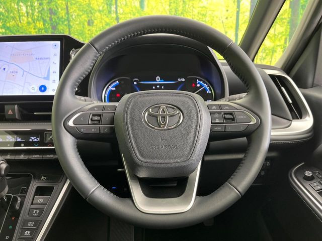 【ステアリングスイッチ】運転中、前方から目線をそらすことなく、オーディオ等の操作が可能な便利機能!安心&快適なドライブを演出してくれます♪