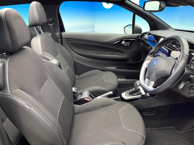 ●シートの使用感:破れ・へたりも少なく、ご覧の通りきれいな状態を維持しております。また、室内クリーニング・コーティングもご用命いただけます。