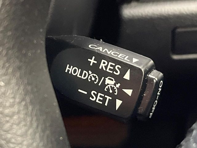 �y���[�_�[�N���[�Y�R���g���[���z�������H�ł̒��������s���y��!!�����ő��x��ۂN���[�Y�R���g���[�����A�Փˌy���V�X�e���ƘA�g���A�O���̎ԗ������m���ĎԊԂ�ۂ悤�ɑ��x���߂��Ă���܂�!!