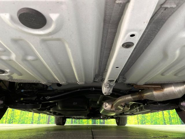 下回りがきれいなうちに、防錆加工の施工がオススメ。降雪地域はもちろん、沿岸部にお住いの方や、趣味でマリン・ウィンタースポーツをされる方にご好評いただいております。