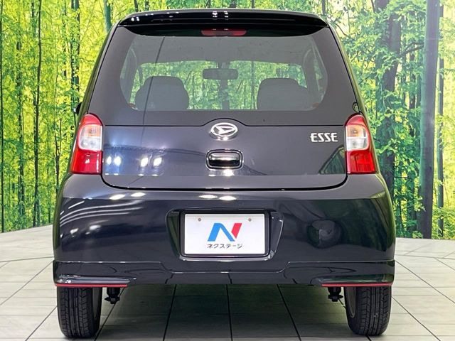 安心の最長10年・走行無制限保証(有償)をご用意。保証内容も充実はもちろん、無料点検&オイル交換や、年中無休の全国・24時間ロードサービスも付帯されておりますのでご安心下さい。