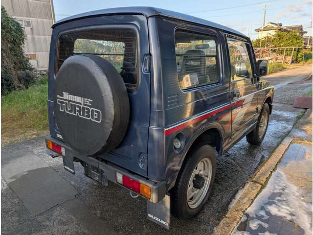 ジムニーインタークーラーターボ バン 4WD