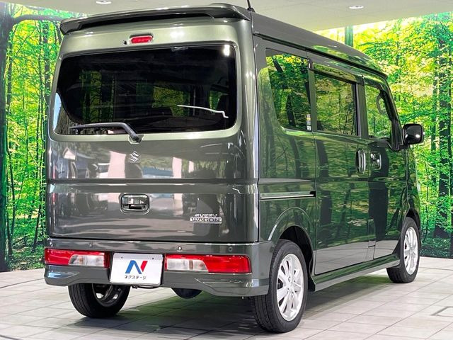 ☆全国のネクステージからお取り寄せが可能※!遠方の店舗に展示してあるクルマが気になる場合も、最寄りの店舗でご覧いただくことが可能です!是非私たちに要望をお聞かせください!※別途費用