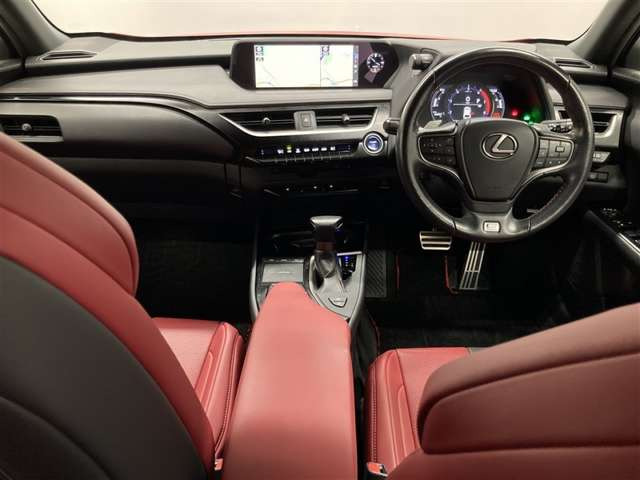 UX250h Fスポーツ