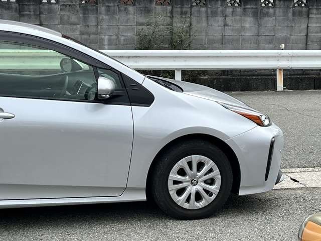 ���Ђ́A���q���܂̃j�[�Y�ɂ������o����悤�A�L�x�ȎԎ����葵���Ă���܂��B����芷���̍ۂ��A����A��낵�����肢�������܂��B