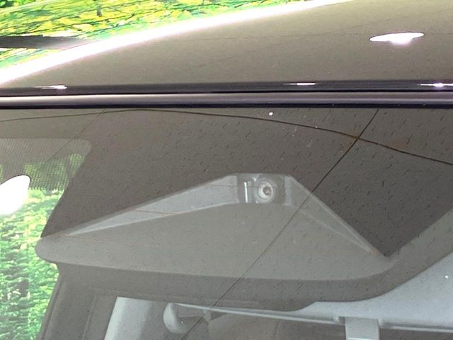 �y�X�Y�L �Z�[�t�e�B�T�|�[�g�z���s���ɑO���̎ԗ�����F�����A�Փ˂������Ȏ��͌x��ƃu���[�L�ŏՓˉ���Ɣ�Q�y�����A�V�X�g�B�����S�Ƀh���C�u�����y���݂��������܂��B