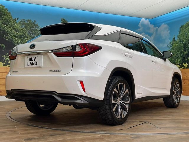 ☆全国のネクステージからお取り寄せが可能※!遠方の店舗に展示してあるクルマが気になる場合も、最寄りの店舗でご覧いただくことが可能です!是非私たちに要望をお聞かせください!※別途費用