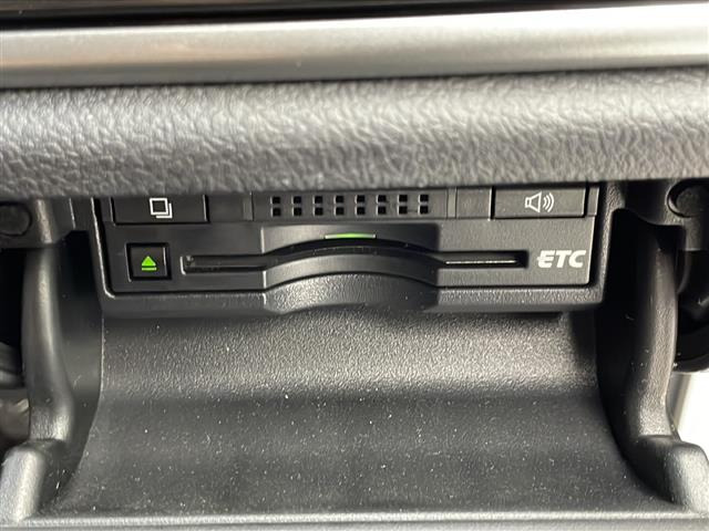 クラウンアスリートハイブリッド 2.5 S