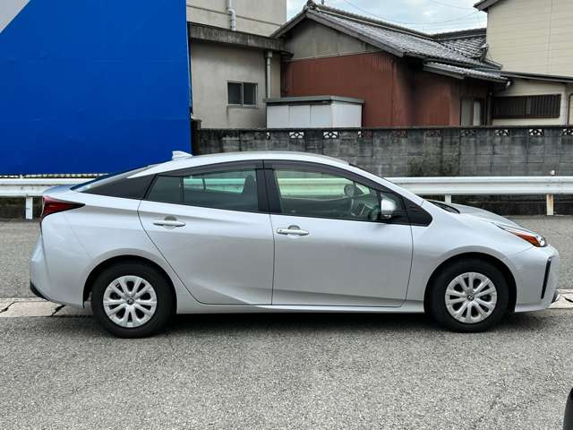 �O���[�v���݌ɐ�200��ȏ�!!�L�x�ȍ݌ɂ̒����炨�q�l�ɂ҂�����Ȉ�������Ă������܂�!!