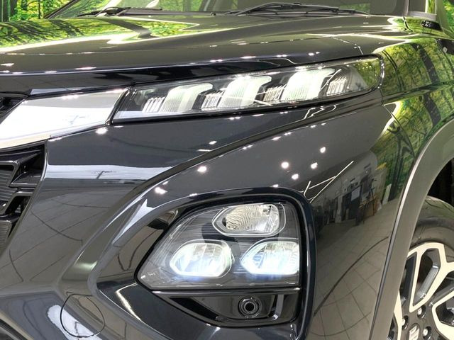 �yLED�w�b�h���C�g�z���V����ԑ��s�����ǍD�Ȏ��E���m�ۂ����S���ĉ^�]�ł��鍂�P�xLED�w�b�h���C�g�𑕔�!�_�����x�������A����d�͂��}�����Ă��܂��B