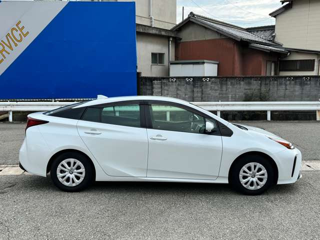 グループ総在庫数200台以上!!豊富な在庫の中からお客様にぴったりな一台をご提案いたします!!