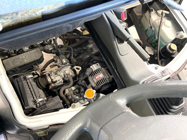 親切・丁寧な専門メカニックスタッフが応対!・車検・点検整備・事故等の修理などアフターサービスも安心。お車のカスタマイズもネクステージのサービススタッフまでご相談ください!