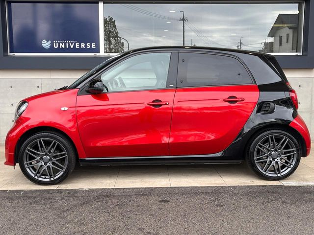 ●当店では、各メーカーの専用診断テスターを導入。国家資格を持つテクニカルスタッフも常駐しておりますので、万が一の際にも安心してご利用いただけます。