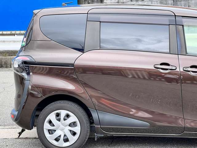 ���Ђ́A���q���܂̃j�[�Y�ɂ������o����悤�A�L�x�ȎԎ����葵���Ă���܂��B����芷���̍ۂ��A����A��낵�����肢�������܂��B