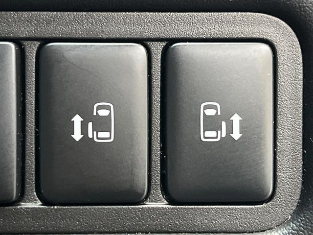 �y�����p���[�X���C�h�h�A�z�X�}�[�g�L�[��^�]�Ȃ̃X�C�b�`�Ō�ȗ����X���C�h�h�A�̊J���\���d��������͂����ăh�A���J����K�v�������A�����Ȃ��q�l�ł��ȒP�ɊJ���߂ł����K�ł���