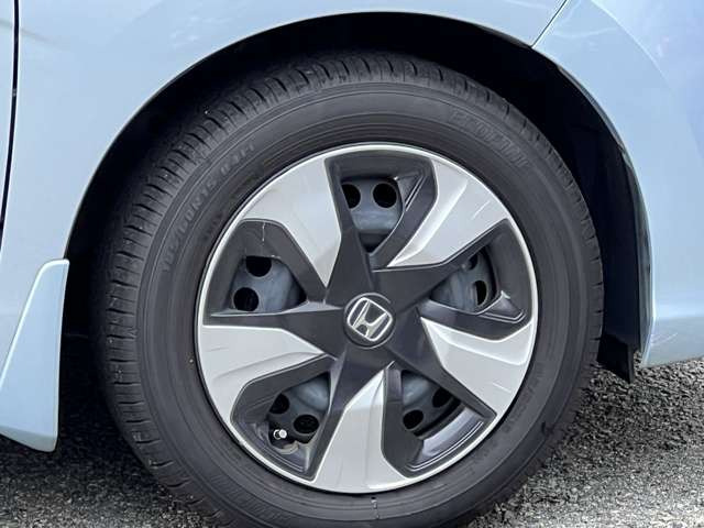 ���Ђ́A���q���܂̃j�[�Y�ɂ������o����悤�A�L�x�ȎԎ����葵���Ă���܂��B����芷���̍ۂ��A����A��낵�����肢�������܂��B