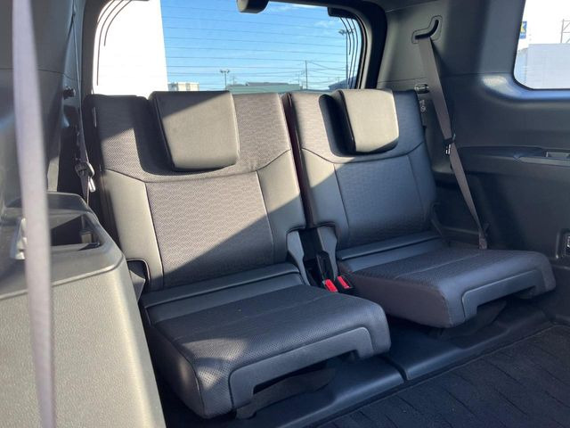 3��ڃV�[�g�͂�������ԗǍD����l�ł��������ƍ����Ē����܂��̂ŁA��l���ł̂��o���������N���N�ł��􂲉Ƒ��ŁA�C�̒m�ꂽ���ԂŁA�h���C�u�ɍs���̂��y���݂ł��ˁ�