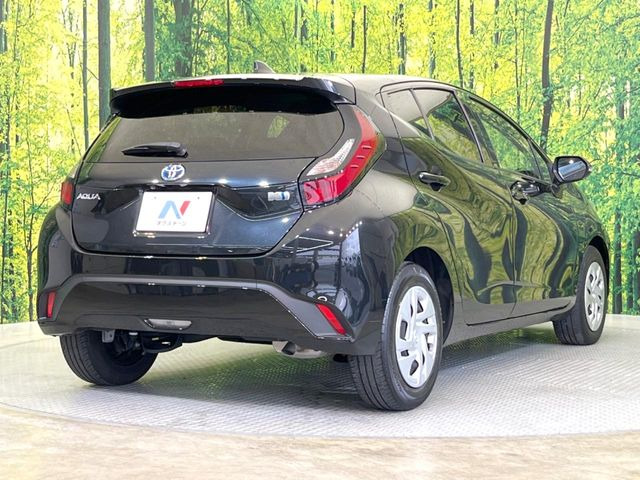 ☆全国のネクステージからお取り寄せが可能※!遠方の店舗に展示してあるクルマが気になる場合も、最寄りの店舗でご覧いただくことが可能です!是非私たちに要望をお聞かせください!※別途費用