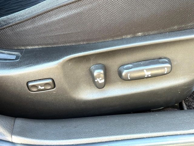 �y�p���[�V�[�g�z�X�C�b�`��ŊȒP�ɃV�[�g�̔��������\!�d��������͂�����܂���!���K�ȃV�[�g�|�W�V�����ɃZ�b�g���āA���K�ȃh���C�u�����y���݂��������B