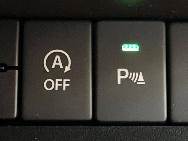 �y�A�C�h�����O�X�g�b�v�z�ԐM����a�؂Œ�Ԃ����ۂɃG���W�����~���A���ʂȔR���̏����}���܂��B�R��������ی�ɂȂ���@�\��G���W���̓u���[�L�𗣂��΍Ďn�����܂��B