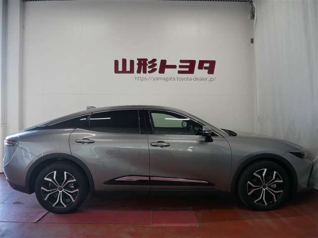 クラウンクロスオーバー2.5 G アドバンスト E-Four 4WD