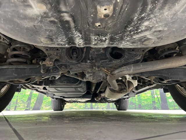 下回りがきれいなうちに、防錆加工の施工がオススメ。降雪地域はもちろん、沿岸部にお住いの方や、趣味でマリン・ウィンタースポーツをされる方に大変好評いただいております。