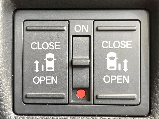 �y�����p���[�X���C�h�h�A�z�X�}�[�g�L�[��^�]�Ȃ̃X�C�b�`�Ō�ȗ����X���C�h�h�A�̊J���\���d��������͂����ăh�A���J����K�v�������A�����Ȃ��q�l�ł��ȒP�ɊJ���߂ł����K�ł���