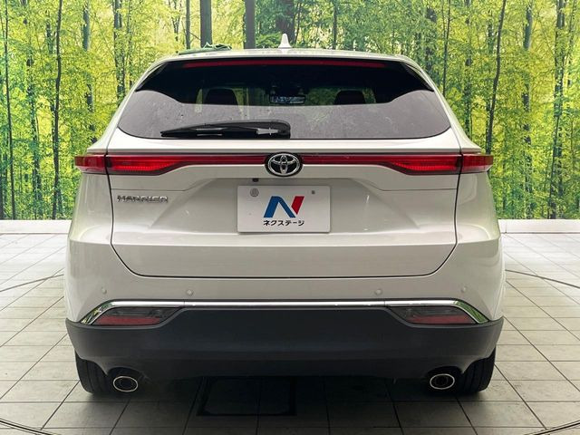 安心の最長10年・走行無制限保証(有償)をご用意。保証内容も充実はもちろん、無料点検&オイル交換や、年中無休の全国・24時間ロードサービスも付帯されておりますのでご安心下さい。