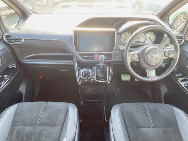 �O���[�v���݌ɐ���30,000��!!�S���̌n��X���烁�[�J�[�E�Ԏ��킸���Љ�o����̂ŁA���Ȃ��Ƀs�b�^���̂��Ԃ�������͂��ł���܂��͂��₢���킹��������