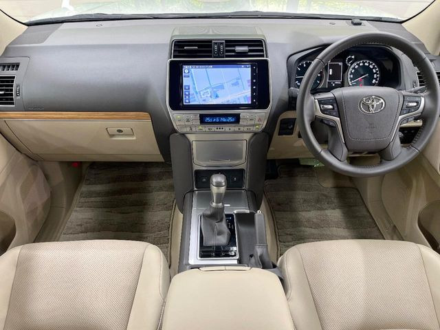 グループ総在庫数約30,000台!!全国の系列店からメーカー・車種問わずご紹介出来るので、あなたにピッタリのお車が見つかるはずです♪まずはお問い合わせ下さい☆